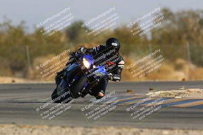 media/Jan-14-2024-SoCal Trackdays (Sun) [[2e55ec21a6]]/Turn 2 (1025am)/